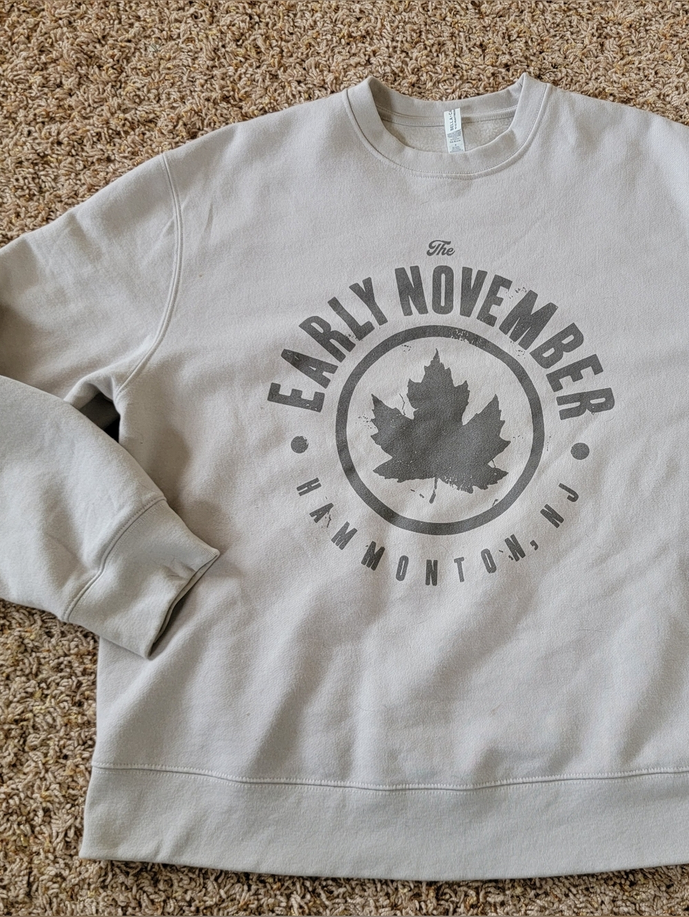 The Early November Mens/Womens Beige Emo Concert Pullover Sweatshirt! Size Large